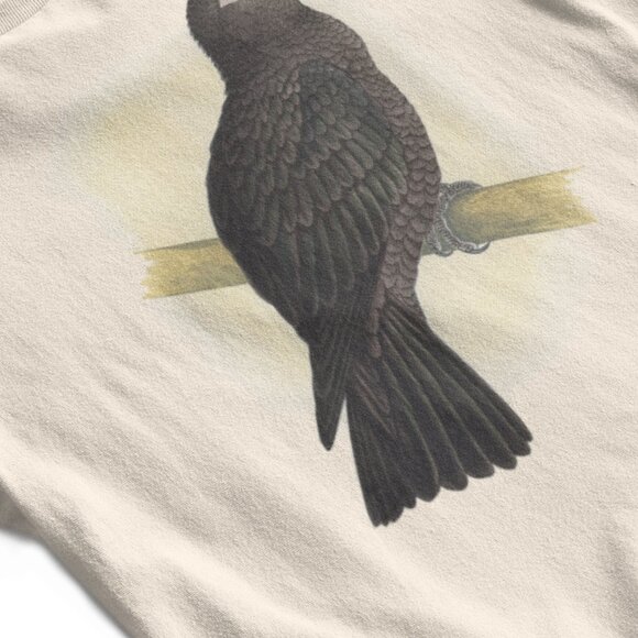 Black Parrot Vintage Print Short Sleeve Graphic Tee T-shirt S M L XL - Picture 2 of 5